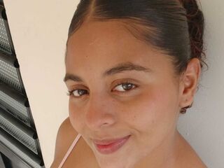 AlanaRiveraa