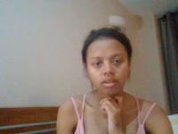 I am a young Malagasy woman, smiling, sweet, and sociable. I like to chat, meet new people, and share good moments. I am open-minded, respectful, and I like to create a good atmosphere. I am here to exchange, have fun, and meet interesting people.