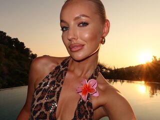 webcam babe chatroom Maiu