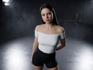 hot webcam video LeibeeThi
