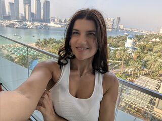 chat room photo YasmineAmory
