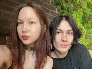 couple showing tits CoralineAiden