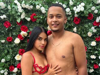 couple bedroom sex cam EliotAndAura