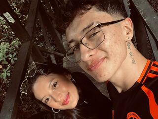webcam couple chat IanandBrithany
