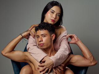 adult couple live sex webcam OwenAndVioletha