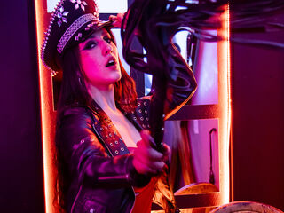 webcamgirl fetish chatroom CleodoraNoir