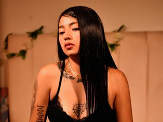 fingering cam slut AilynSofia