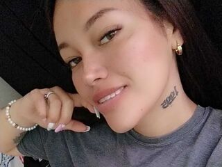 girl chat AliceClement