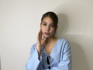 webcam chat AlishiaCowlin