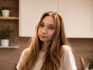 fingering cam girl video AllieShewmaker