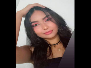 camgirl masturbating with sextoy AmarantaBlom