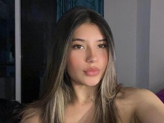 naked webcamgirl picture AmberCeballos