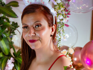 naked cam girl masturbating with sextoy AmberRousee