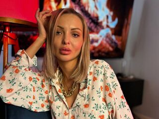 camgirl webcam pic AmityHarwick