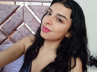 jasmin AndreaWeins