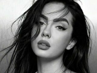 camwhore fingering pussy AnneAm