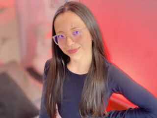 fingering girl chatroom AnniaLara