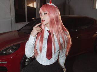 camgirl playing with vibrator AntoninaMcadams