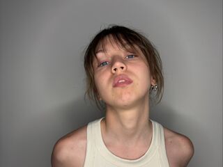 nude webcamgirl photo AraBarks