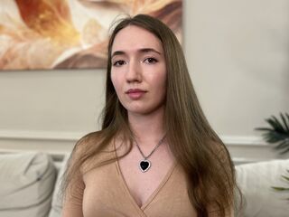 nude webcamgirl pic ArielSparkle