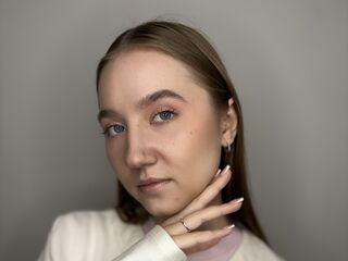 sexy cam girl AudreyHermet