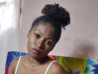 teaser webcam AvelineMboty