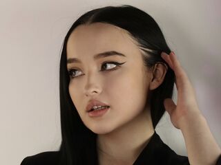 shower live cam BellaRei