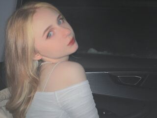 camslut video BetsyLeen
