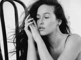 camgirl porn cam BettyLarson