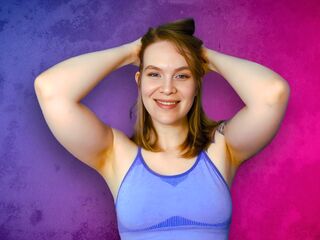 naked camgirl BillieChills