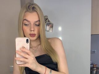 live chatroom BonnieBlake