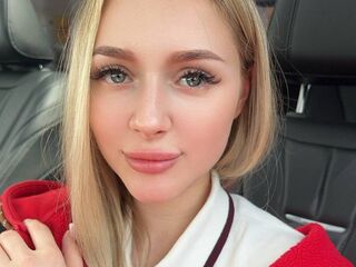 camwhore spreading pussy CandiceBless