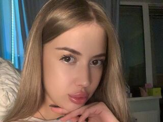 camgirl fingering shaved pussy CarolinaHulon