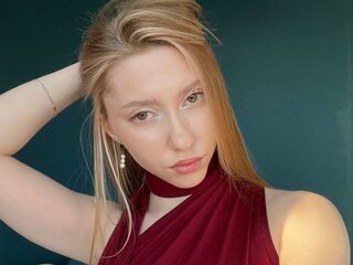 nude cam photo CarylonBenzer