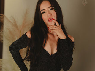 topless camgirl CatalinaMontanaa