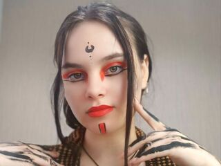 cam chatroom ChristineGrays