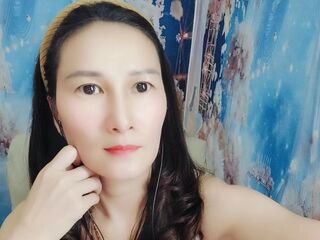 hot strip tease webcam Cindylovegirl