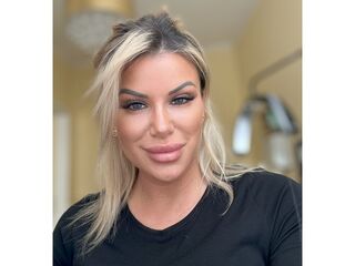 dirty cam show ClaraSchiffner