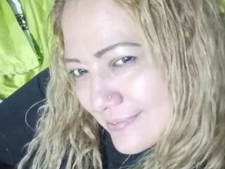 live cam girl photo ClauMills
