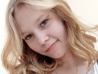 hot cam whore DainePostema