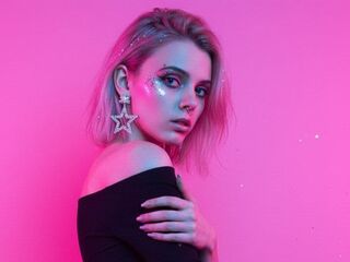 webcam chatroom DaiseyNovotny