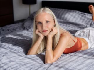 girl sex chat room DaniellaStarki