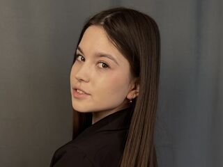 girl fingering bald pussy DarlineAugeri