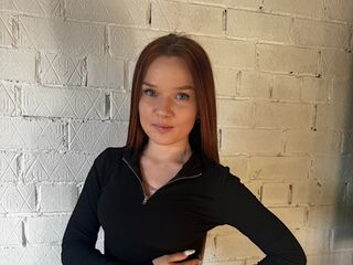 naked webcam girl photo DavinaHislip