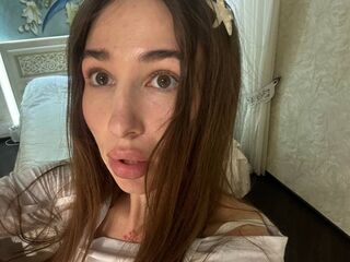 nude camgirl photo Deisee