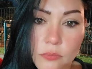 beautiful camgirl DevoraBarone