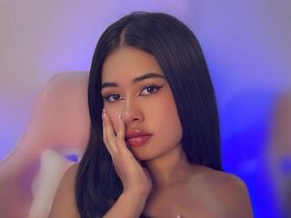masturbating camgirl DulceAmaira
