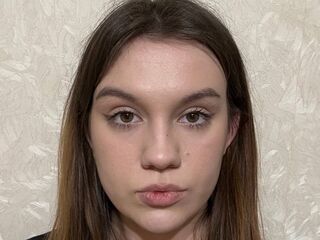 chat room photo DwanaNewtown