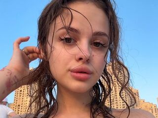 jasmin EdythCarnley