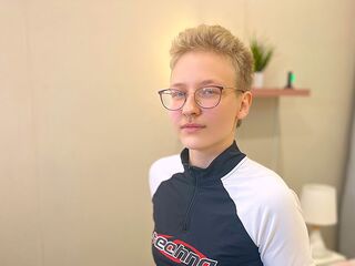 free adult cam EllaPeres
